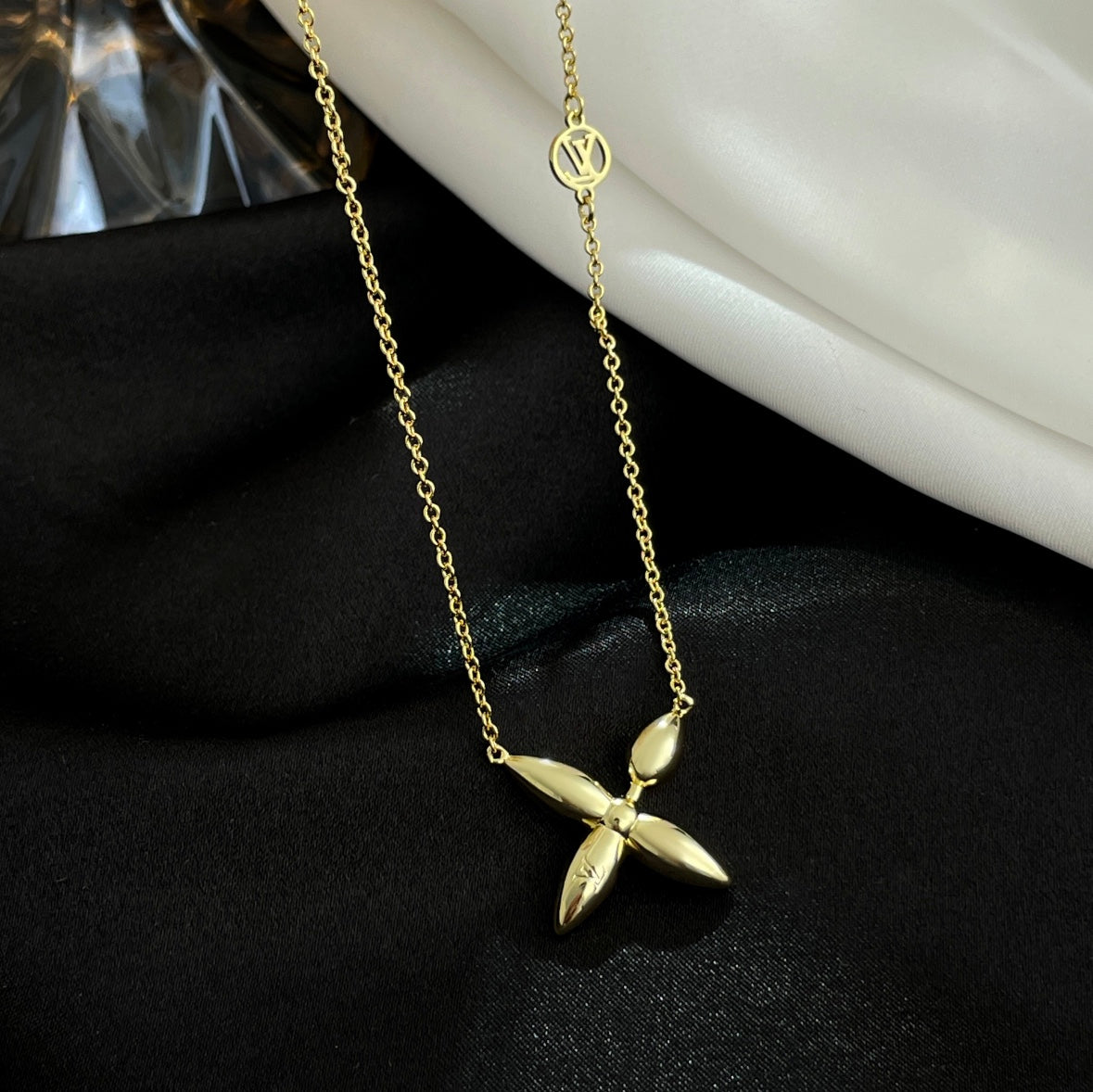[BloomBling]LOUISETTE GOLD NECKLACE
