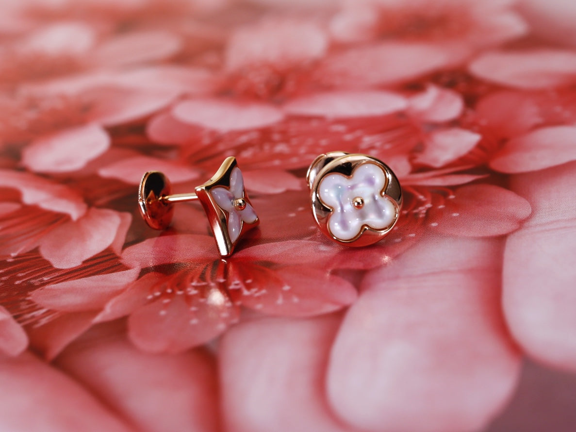 [BloomBling]STAR AND SUN PINK GOLD MOP STUD EARRINGS