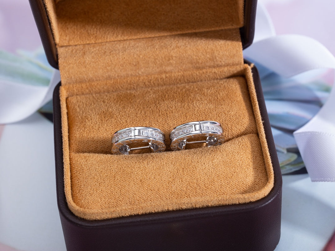 [BloomBling]ZERO 1 MINI SILVER DIAMOND EARRINGS