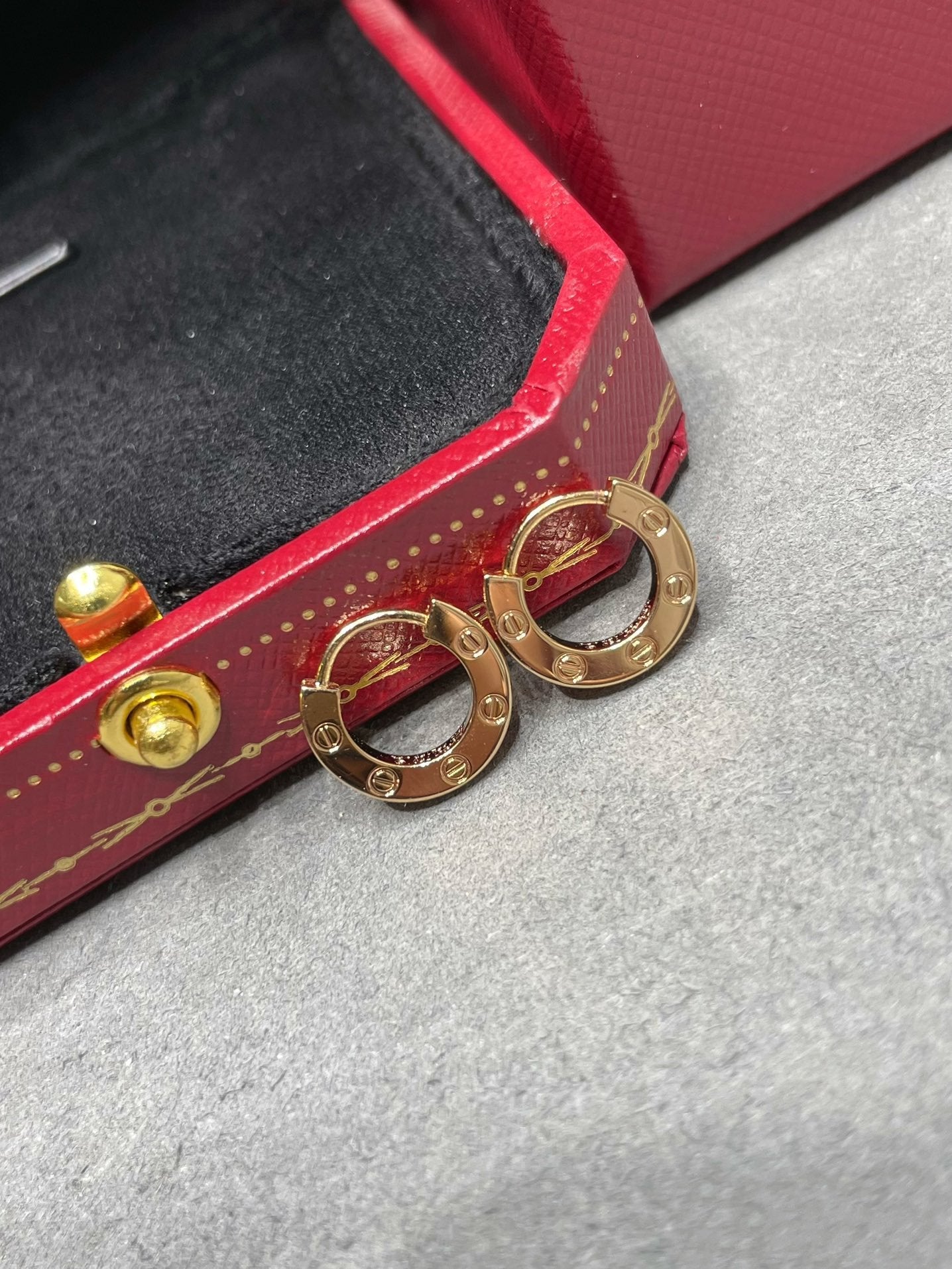 [BloomBling]LOVE MINI EARRINGS