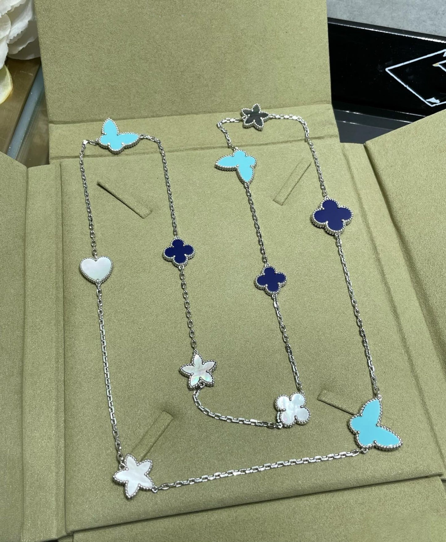 [BloomBling]LUCKY CLOVER SILVER 11 MOTIF NECKLACE