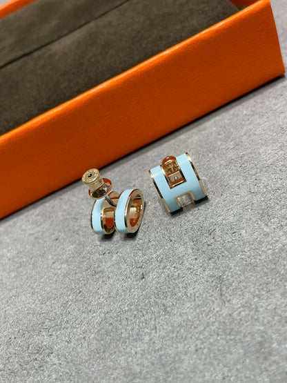 [BloomBling]POP H SKY BLUE STUD EARRINGS