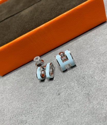 [BloomBling]POP H SKY BLUE STUD EARRINGS