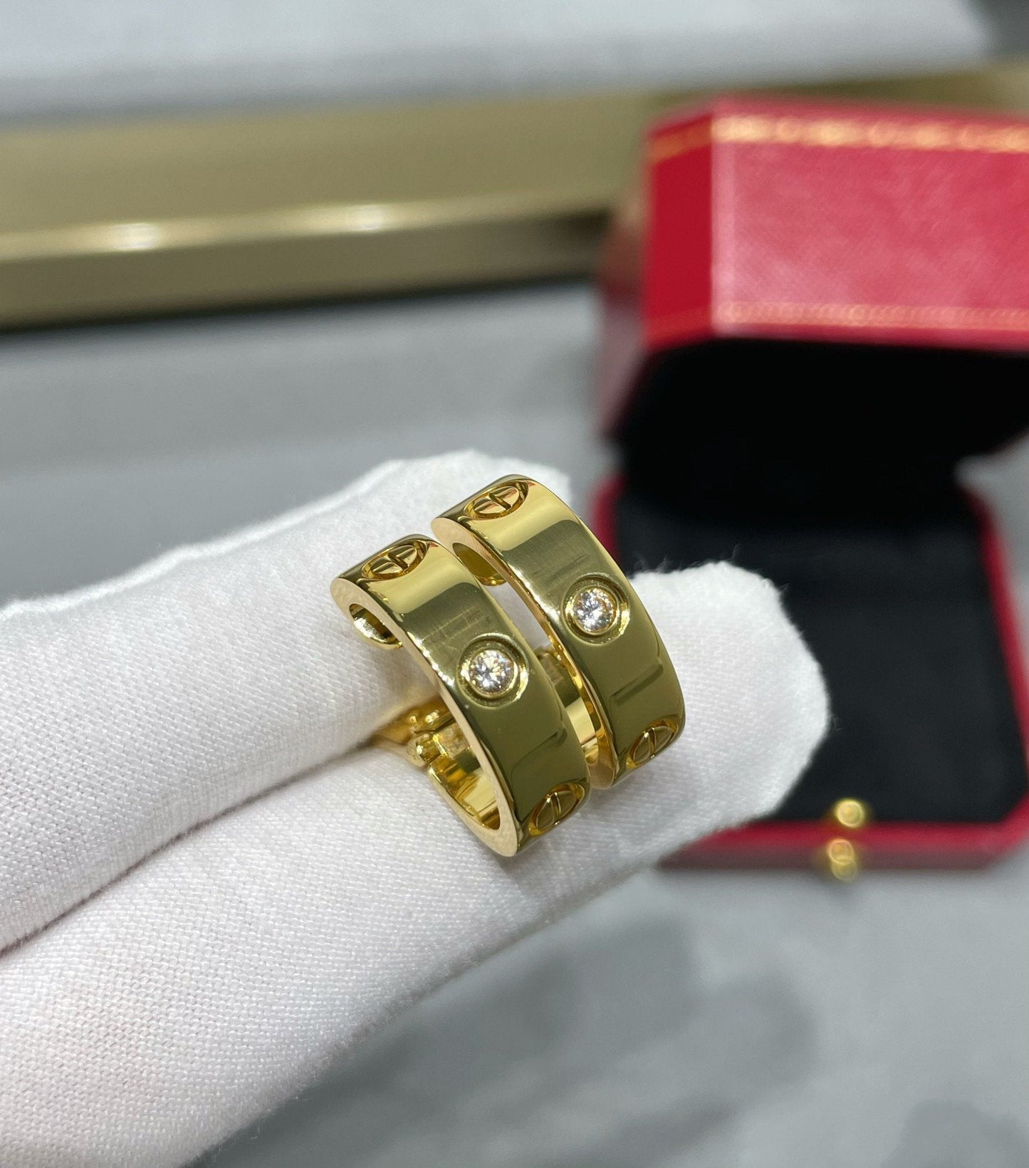 [BloomBling]LOVE 5.5MM 1 DIAMOND EARRINGS