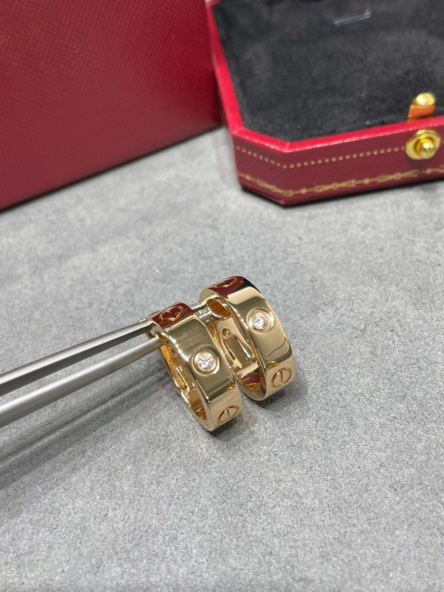 [BloomBling]LOVE 5.5MM 1 DIAMOND EARRINGS