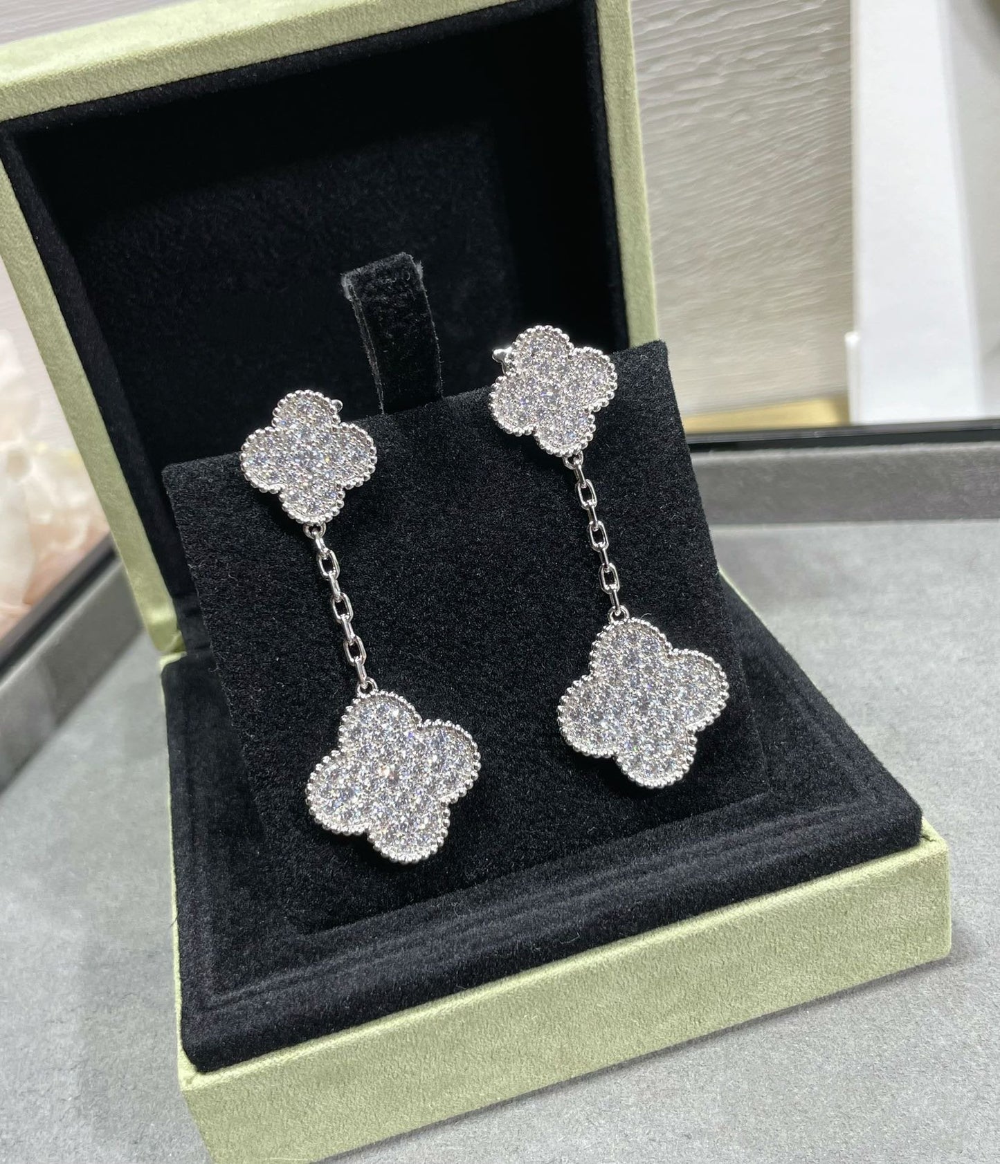 [BloomBling]CLOVER 2 MOTIFS DIAMOND PAVED SILVER EARRINGS