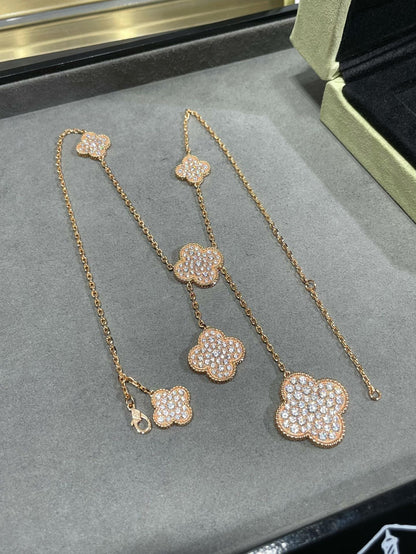 [BloomBling]CLOVER 6 MOTIF DIAMOND PAVED NECKLACE