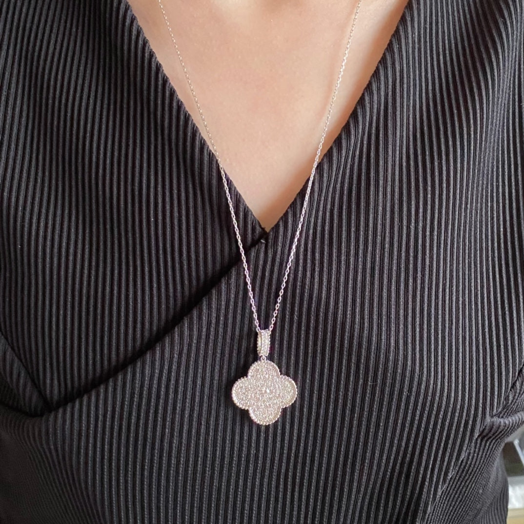 [BloomBling]CLOVER 25MM LARGE PEDANT DIAMOND PAVED LONG NECKLACE