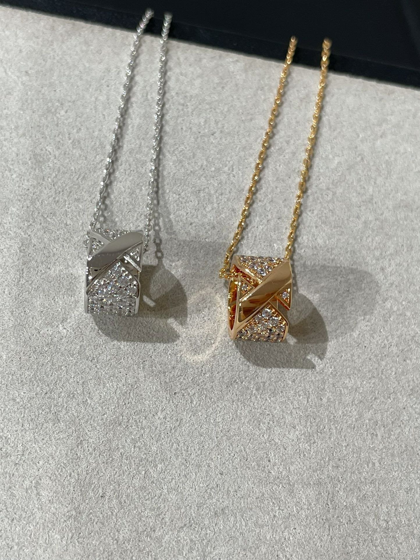 [BloomBling]LIENS EVIDENCE DIAMOND PAVED NECKLACE