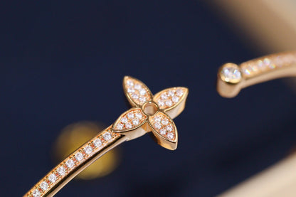 [BloomBling]IDYLLE PINK GOLD OPEN BRACELET DIAMOND PAVED