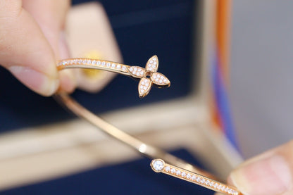[BloomBling]IDYLLE PINK GOLD OPEN BRACELET DIAMOND PAVED