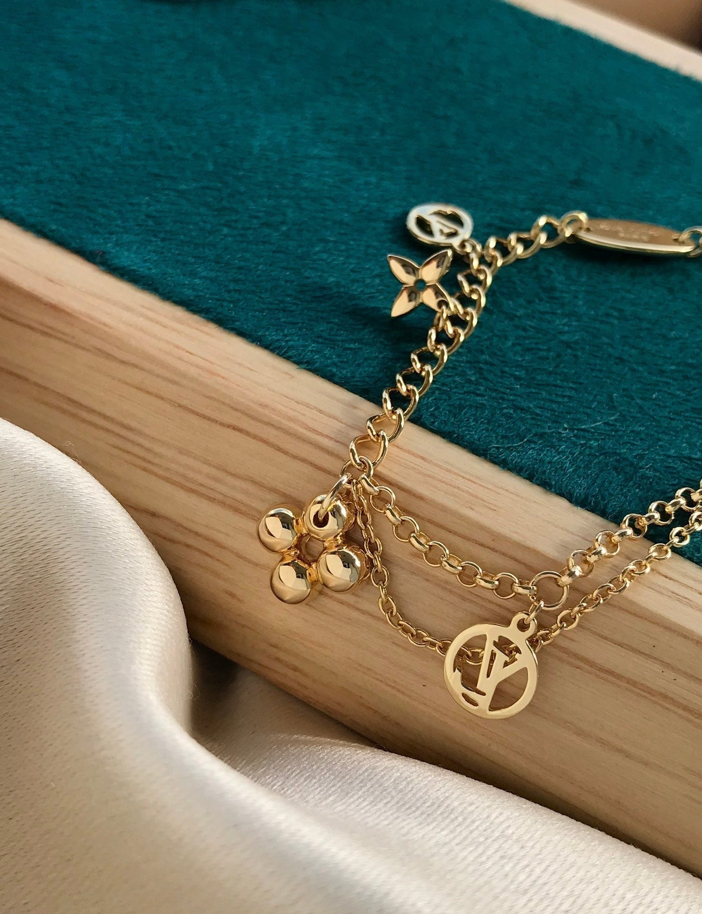 [BloomBling]BLOOMING PINK GOLD MOP BRACELET