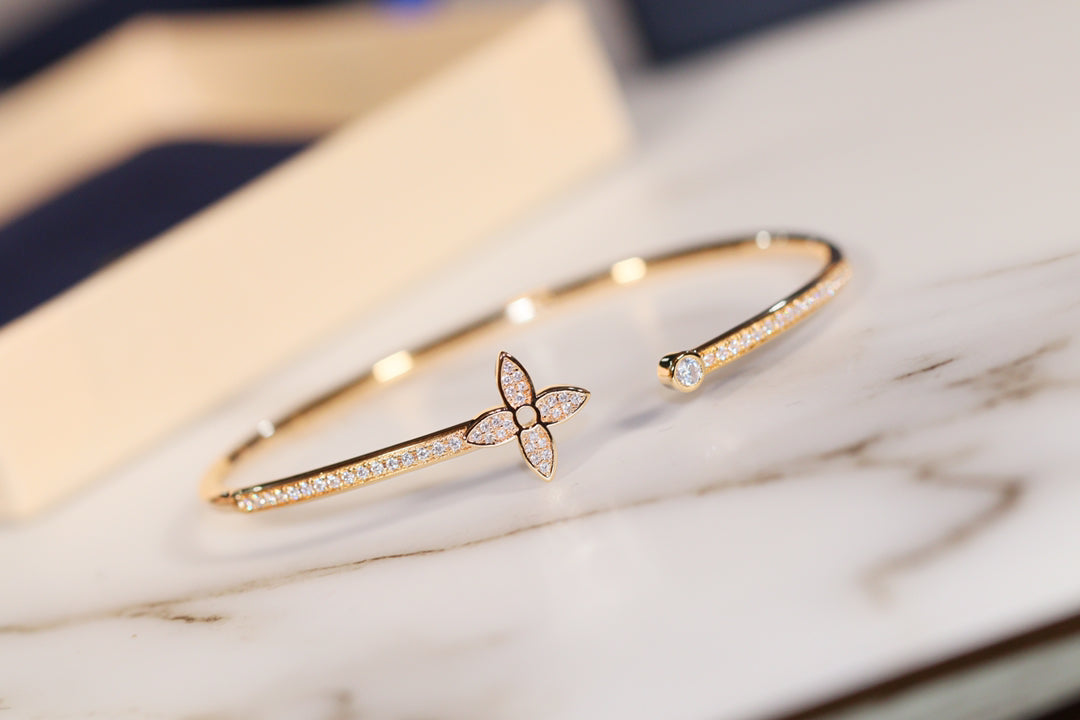 [BloomBling]IDYLLE GOLD OPEN BRACELET DIAMOND PAVED
