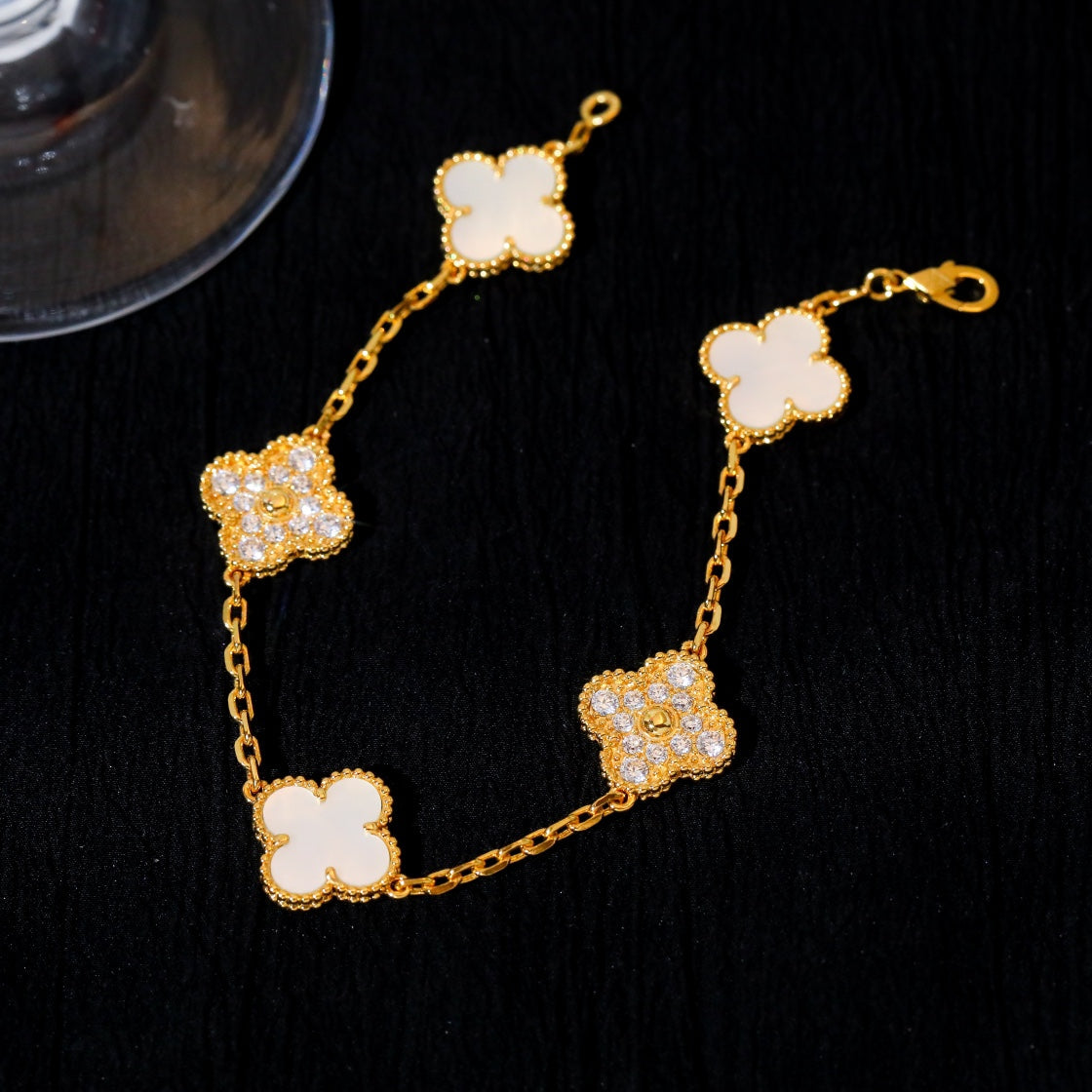 [BloomBling]CLOVER BRACELET 5 MOTIF WHITE MOP DIAMOND