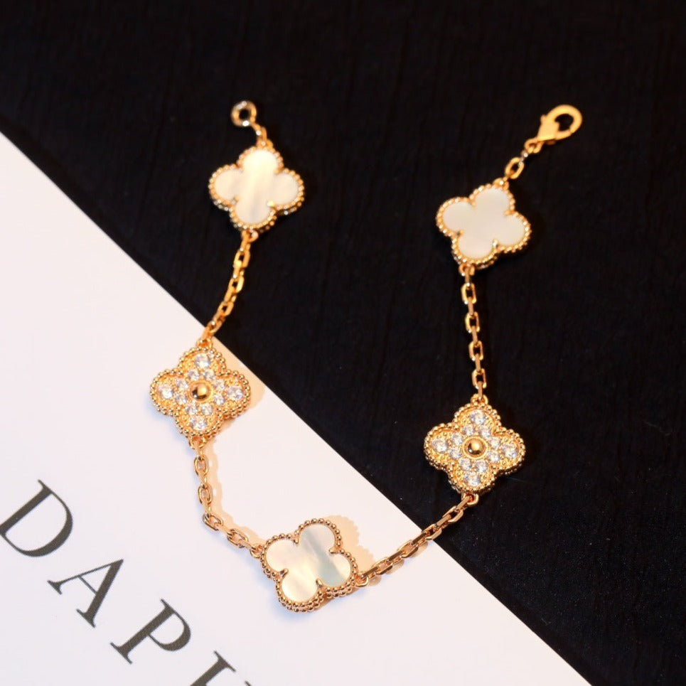 [BloomBling]CLOVER BRACELET 5 MOTIF WHITE MOP DIAMOND