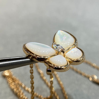 [BloomBling]BUTTERFLY MOP DIAMOND NECKLACE