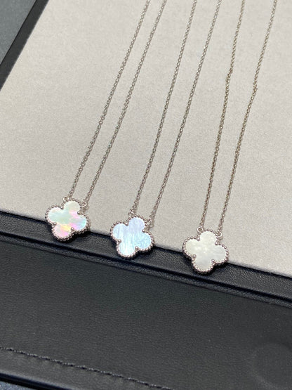 [BloomBling]CLOVER MEDIUM SILVER WHITE MOP NECKLACE