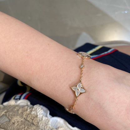 [BloomBling]STAR AND SUN 4 MOTIF WHITE MOP PINK GOLD BRACELET