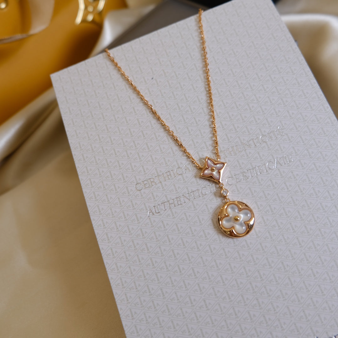 [BloomBling]STAR AND SUN WHITE MOP 2 MOTIF PINK GOLD NECKLACE