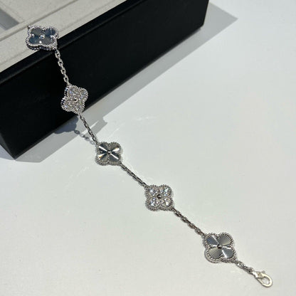 [BloomBling]CLOVER 5 MOTIF SILVER DIAMOND BRACELET