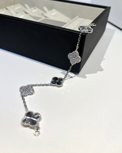[BloomBling]CLOVER 5 MOTIF SILVER DIAMOND BRACELET