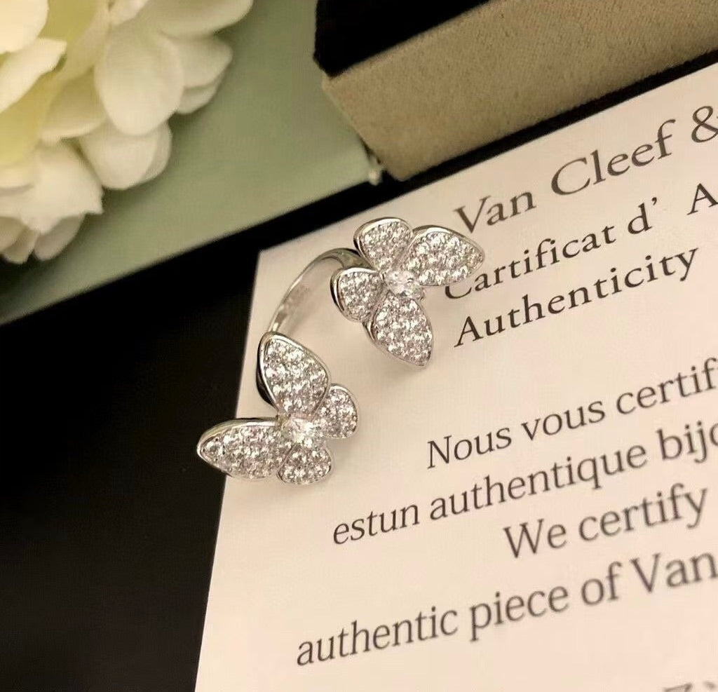 [BloomBling]TWIN SILVER BUTTERFLY DIAMOND RING