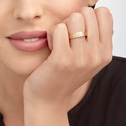 [BloomBling]ZERO 1 ESSENTIAL PINK GOLD BAND WITH DIAMONDS RING