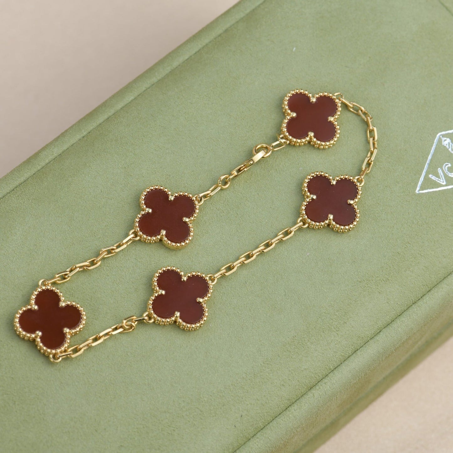 [BloomBling]CLOVER 5 MOTIFS RED AGATE  BRACELET