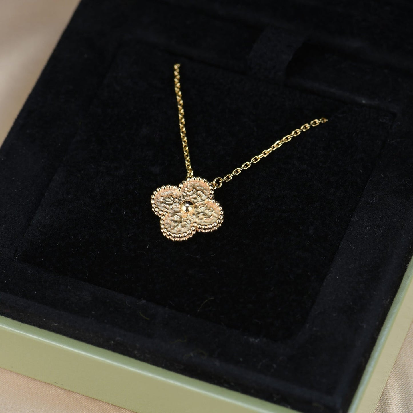[BloomBling]CLOVER 15MM  BRONZING NECKLACE