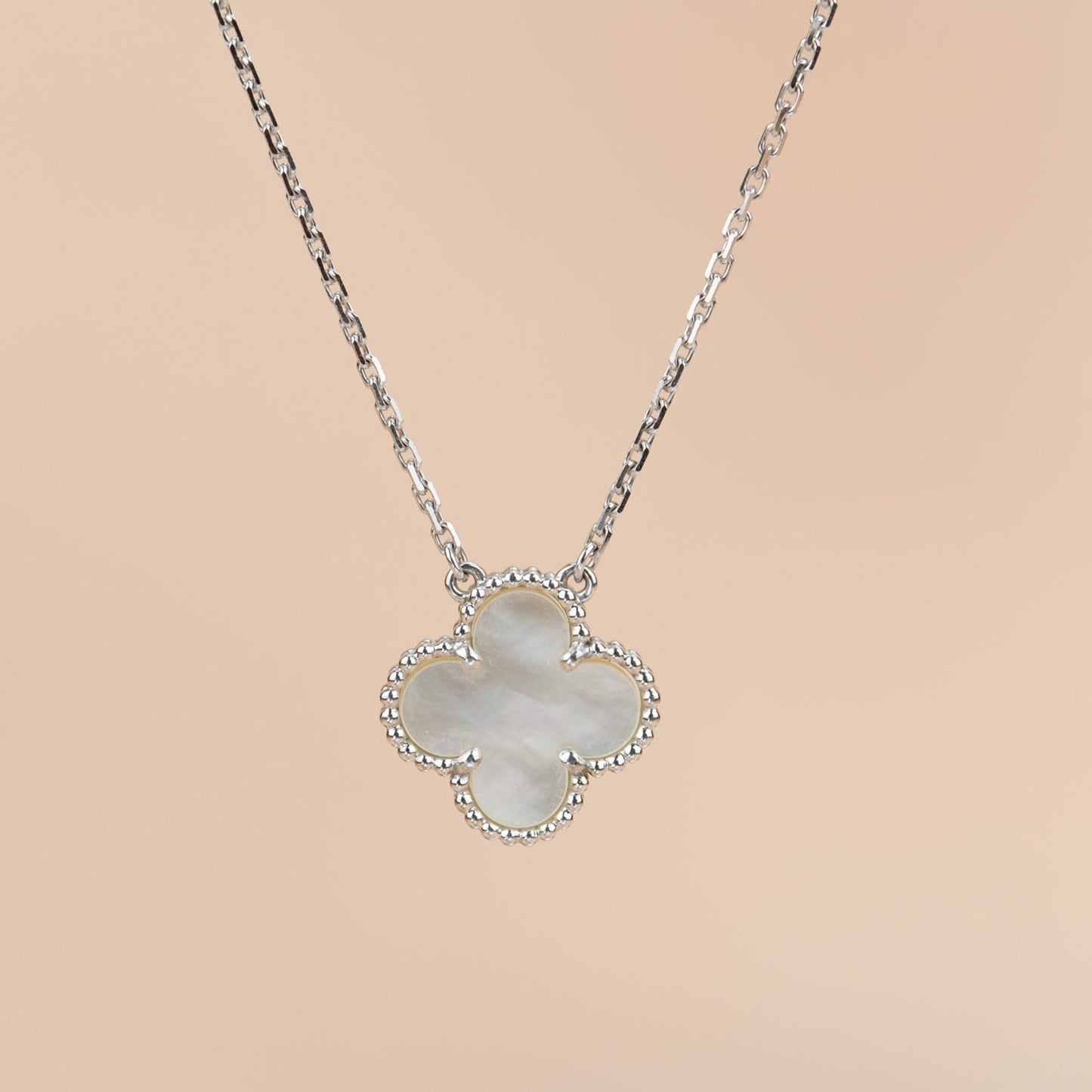 [BloomBling]CLOVER  15MM WHITE MOTHER-OF-PEARL SILVER