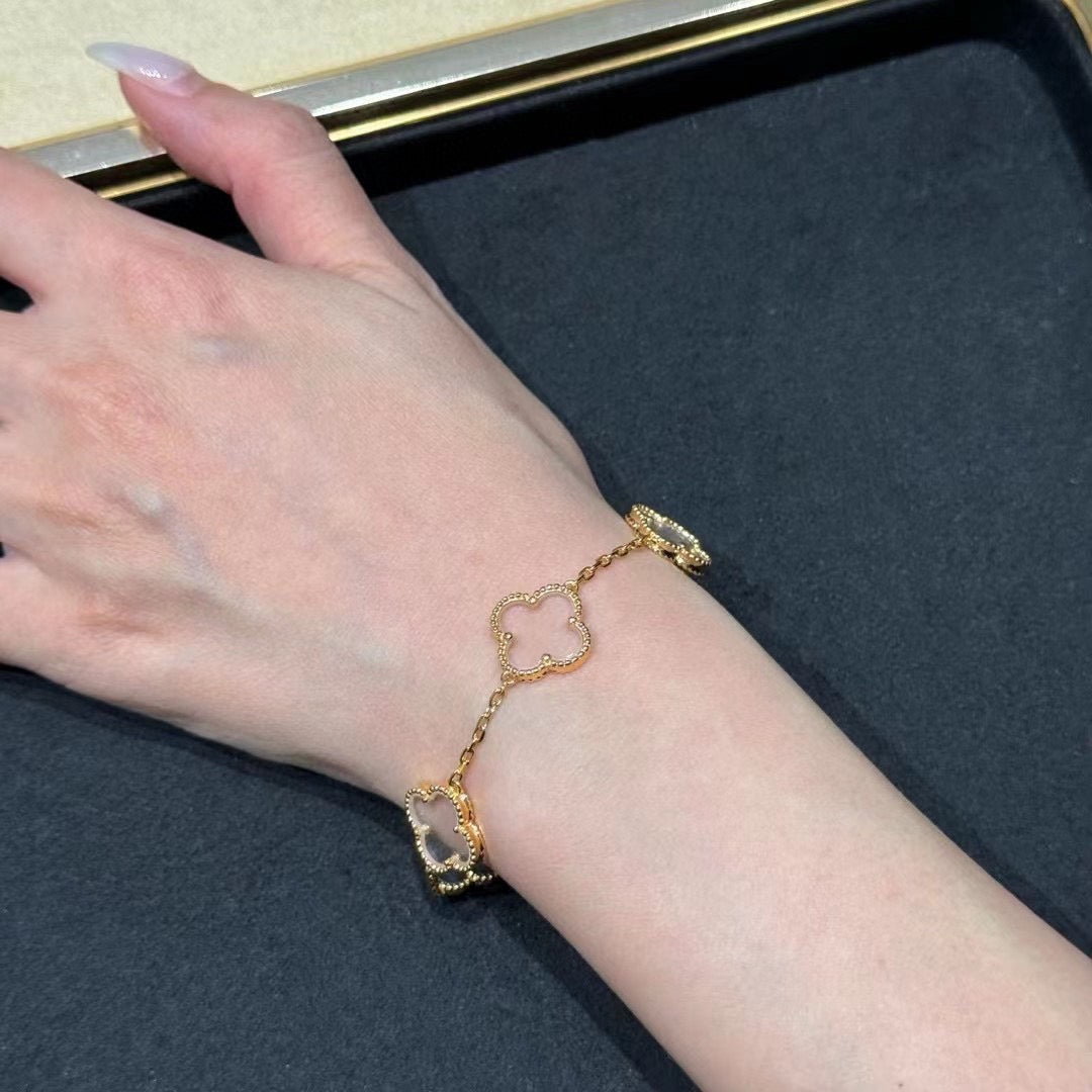 [BloomBling]CLOVER 5 MOTIF ROCK CRYSTAL PINK GOLD BRACELET