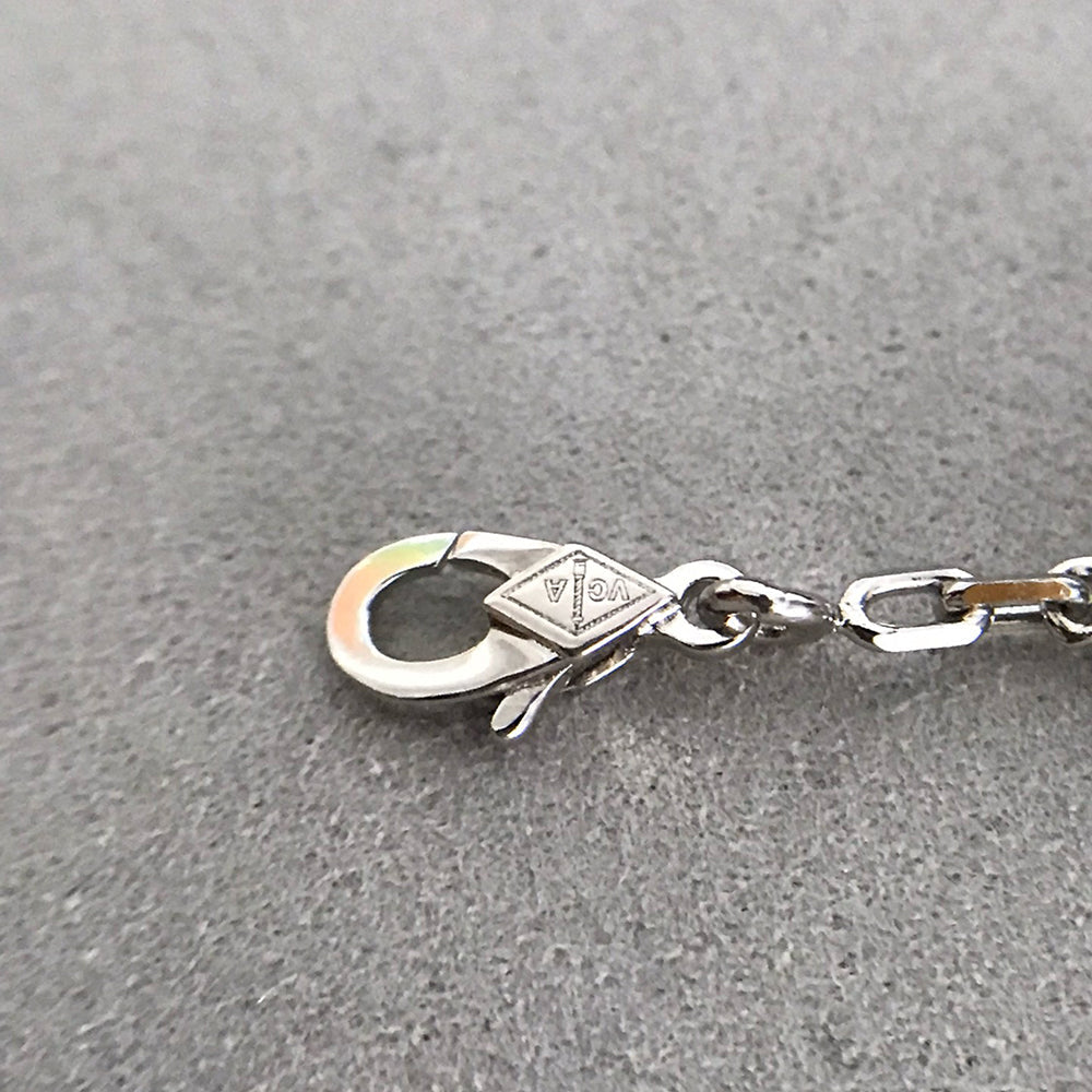 [BloomBling]CLOVER 5 MOTIF ONYXS DIAMOND BRACELET SILVER
