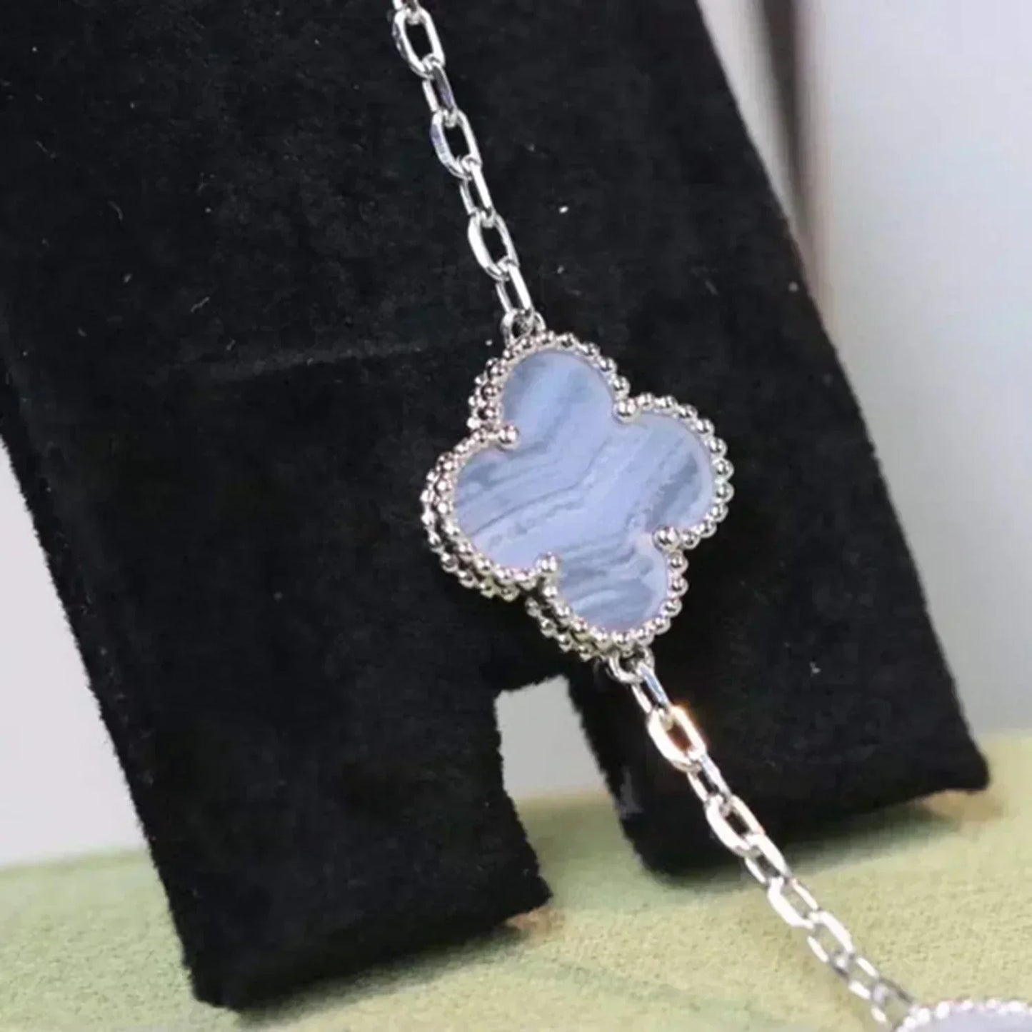 [BloomBling]CLOVER  5 MOTIF PURPLE CHALCEDONY BRACELET SILVER