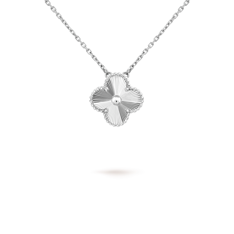 [BloomBling]CLOVER 15MM LASER NECKLACE SILVER