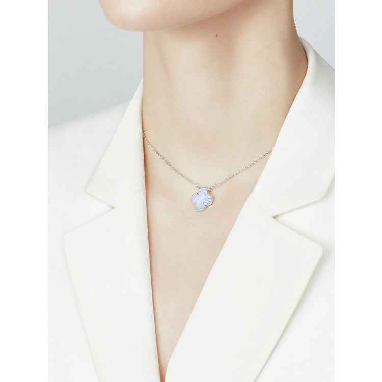 [BloomBling]CLOVER 15MM BLUE CHALCEDONY NECKLACE SILVER