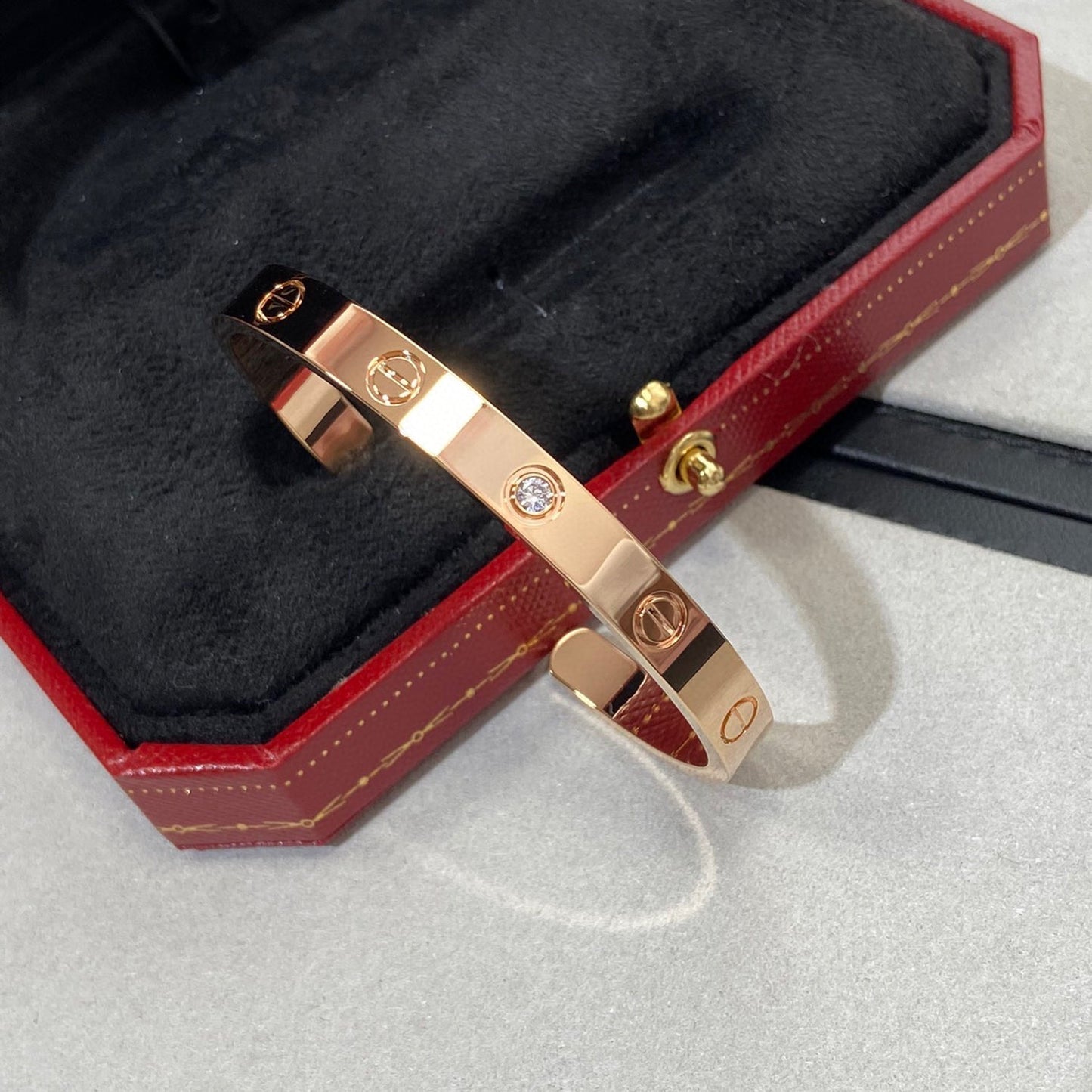 [BloomBling]LOVE BRACELET 6.1MM 1 DIAMOND OPEN CUFF