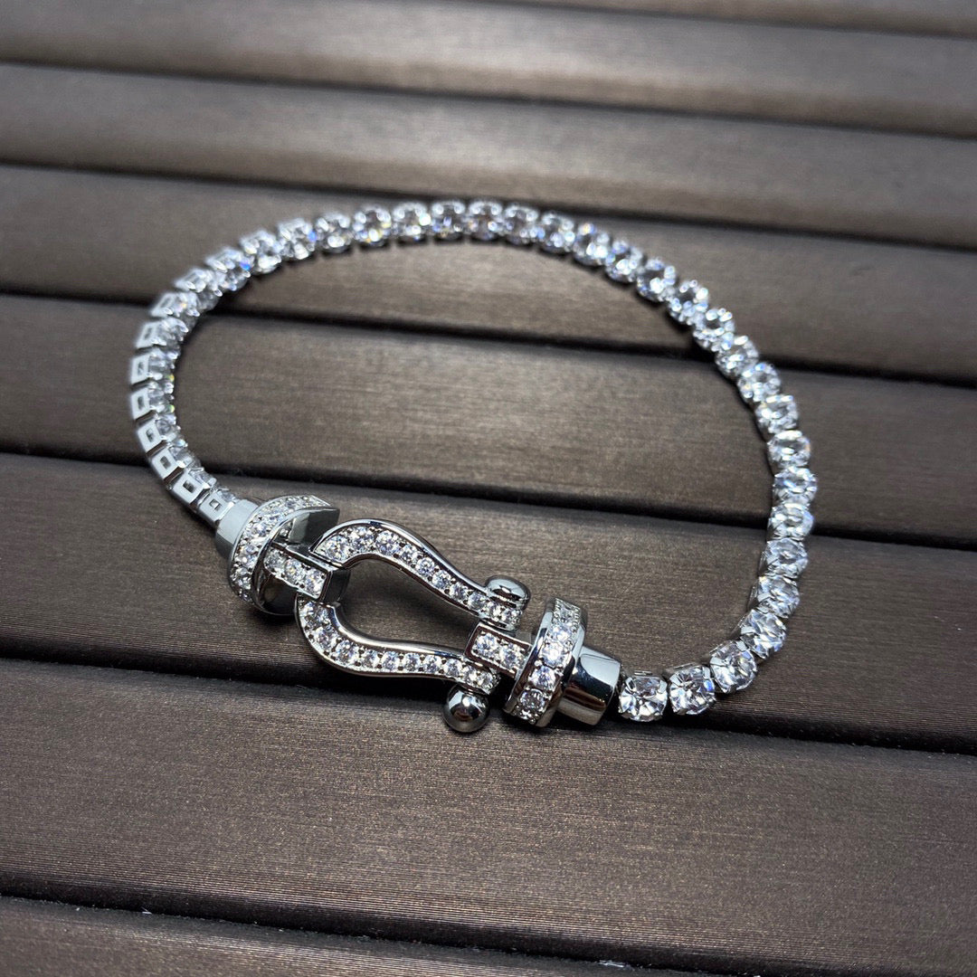 [BloomBling]FORCE  LARGE HORSESHOE FULL DIAMOND TENNIS BRACELET