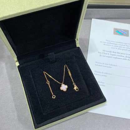 [BloomBling]CLOVER 15MM PINK MOTHER-OF-PEARL SINGLE FLOWER NECKLACE