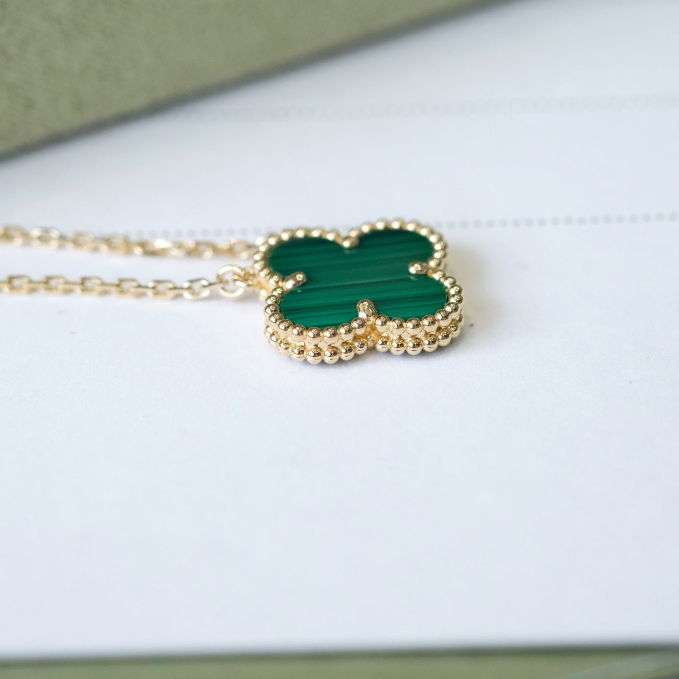 [BloomBling]CLOVER 15MM MALACHITE SINGLE FLOWER  NECKLACE