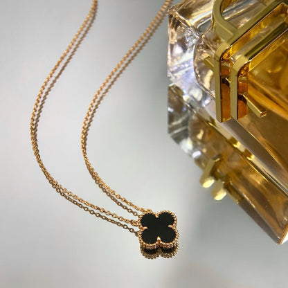 [BloomBling]CLOVER 15MM BLACK ONYX SINGLE FLOWER NECKLACE