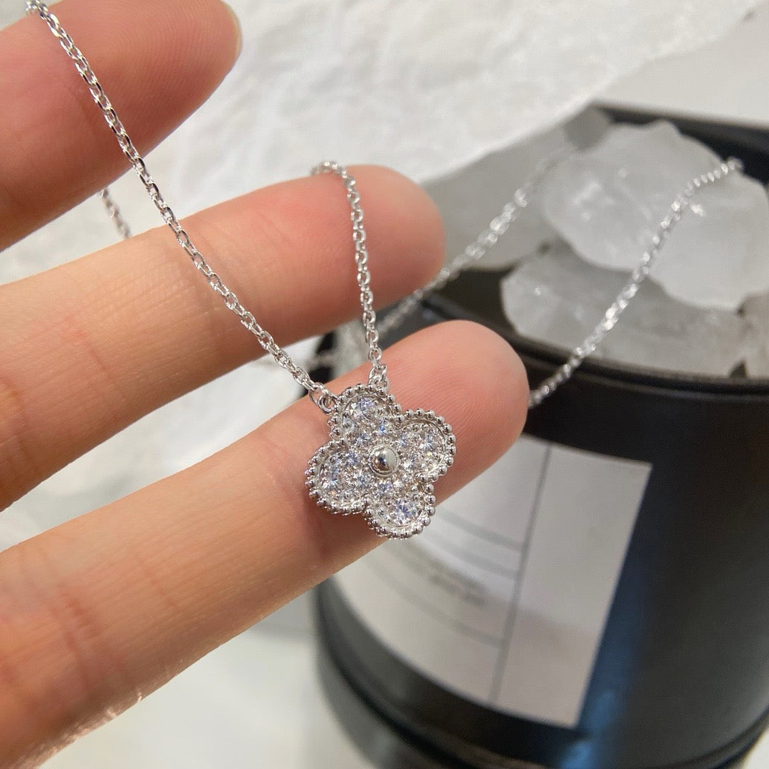 [BloomBling]CLOVER 15MM DIAMOND SINGLE FLOWER NECKLACE