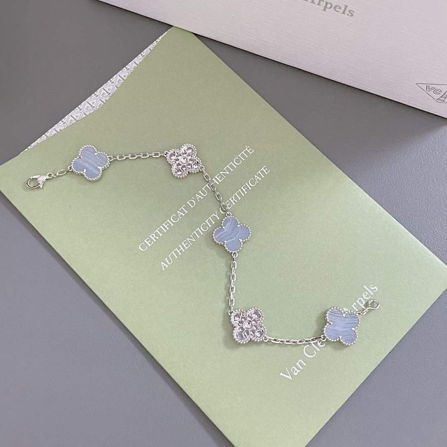 [BloomBling]CLOVER  5 MOTIF DIAMOND PURPLE CHALCEDONY BRACELET SILVER