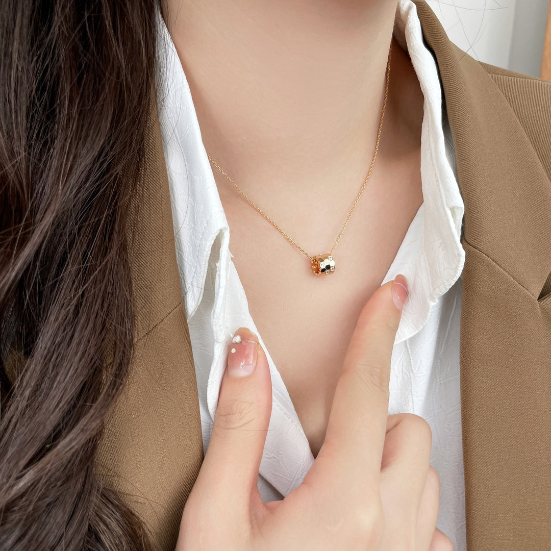 [BloomBling]BEE MINI PEDANT DIAMOND NECKLACE