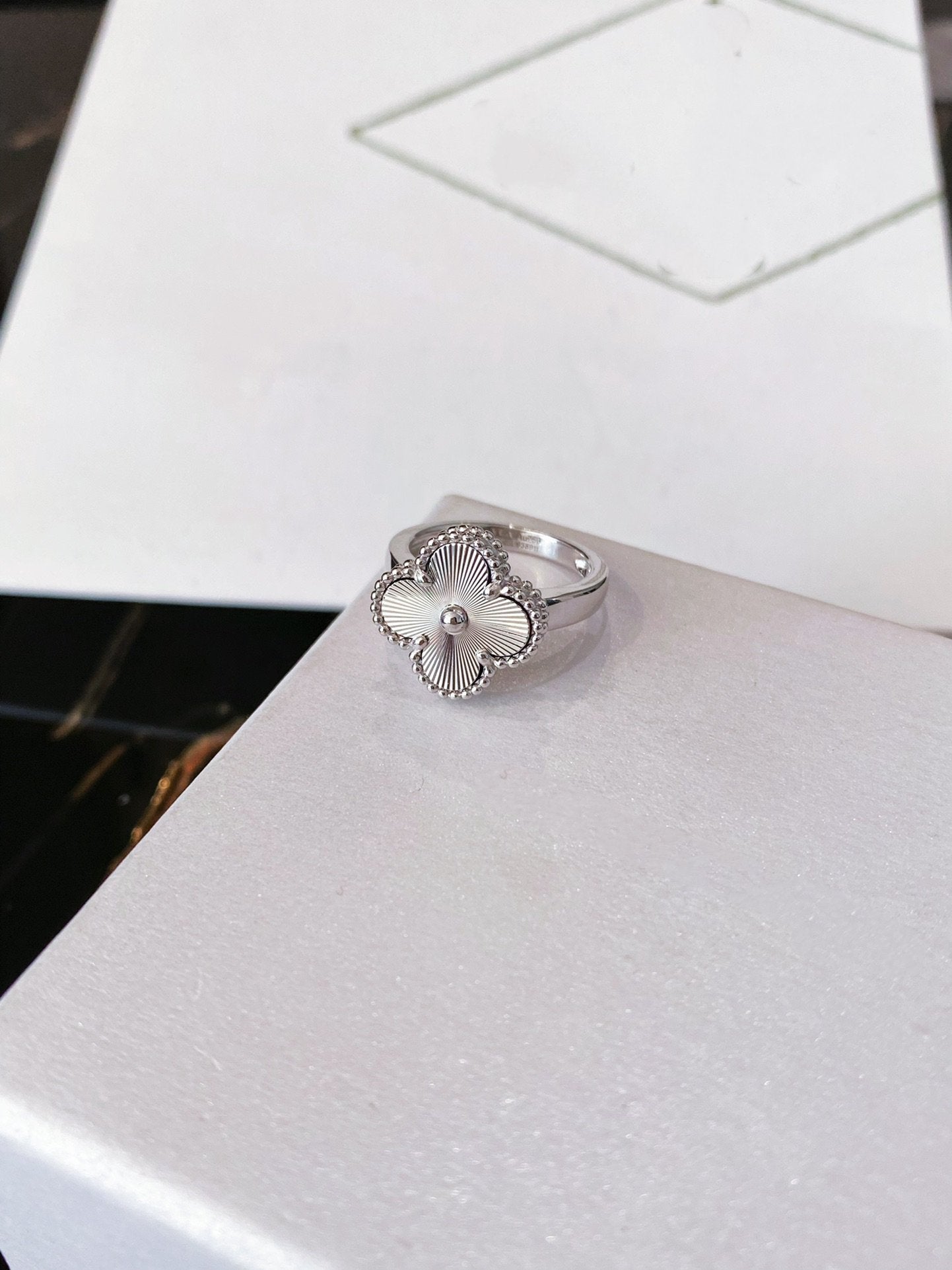 [BloomBling]CLOVER SILVER RING