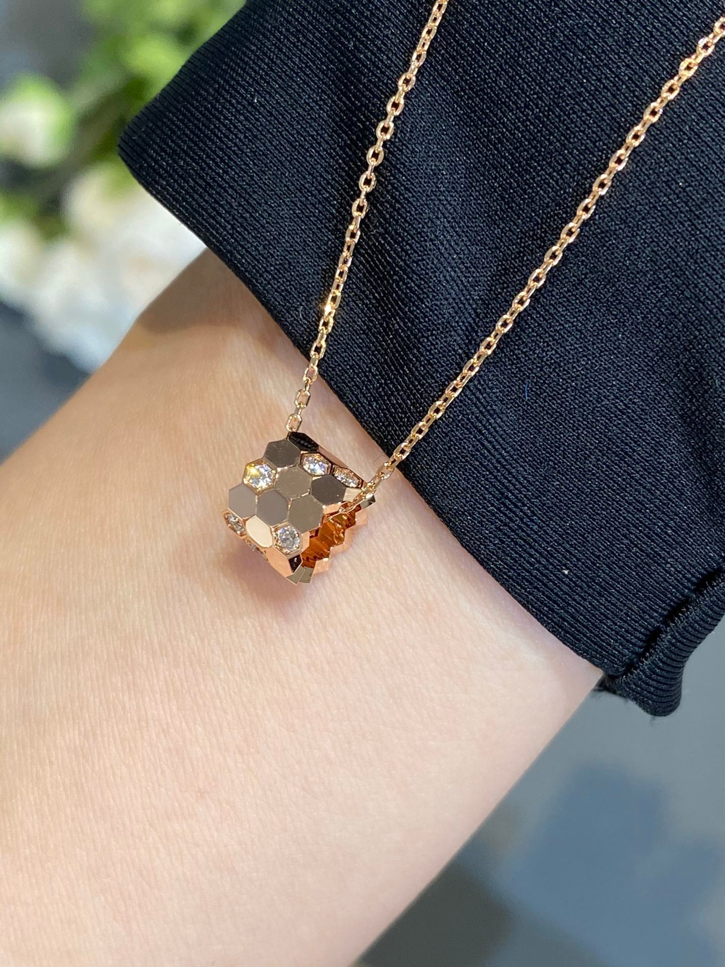 [BloomBling]BEE LOVE DIAMOND NECKLACE