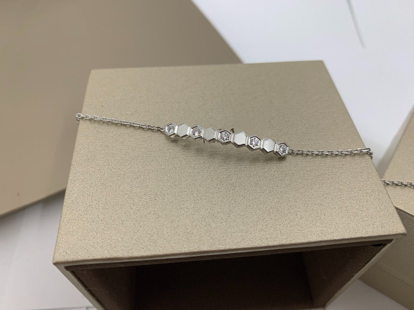 [BloomBling]BEE LOVE BRACELET DIAMOND