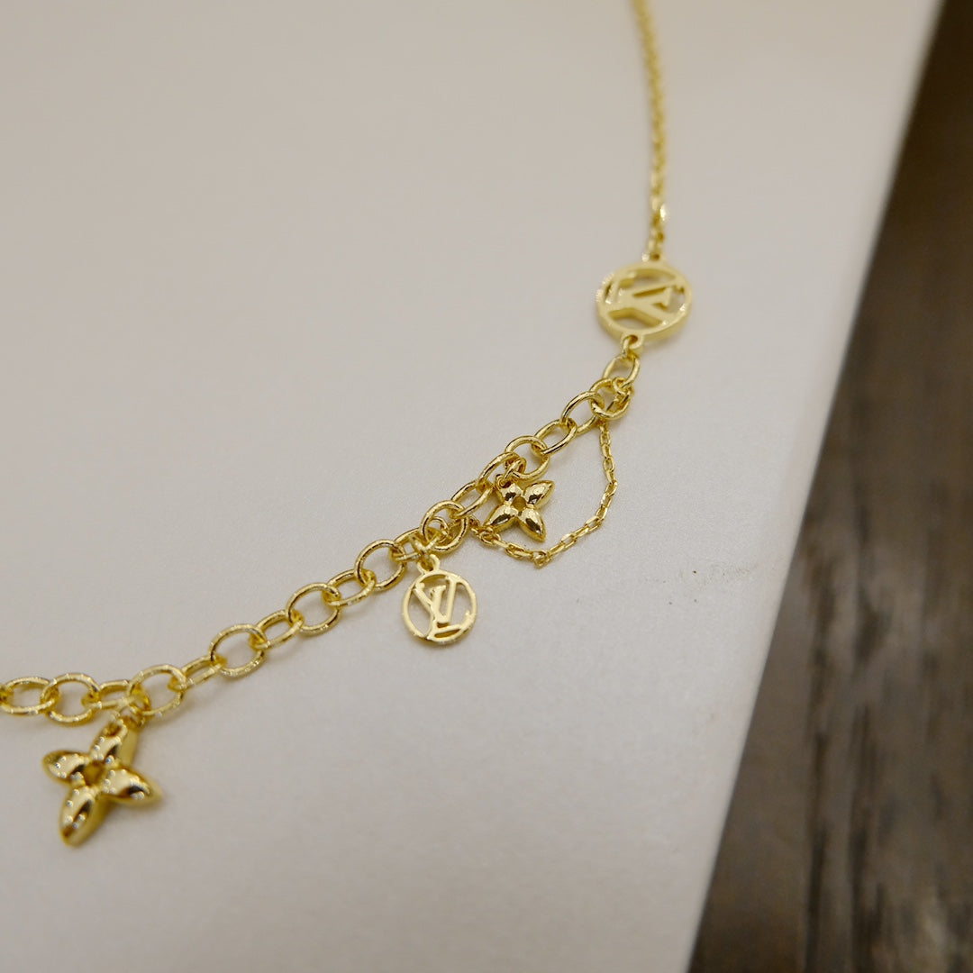 [BloomBling]BLOOMING SUPPLE NECKLACE BRASS