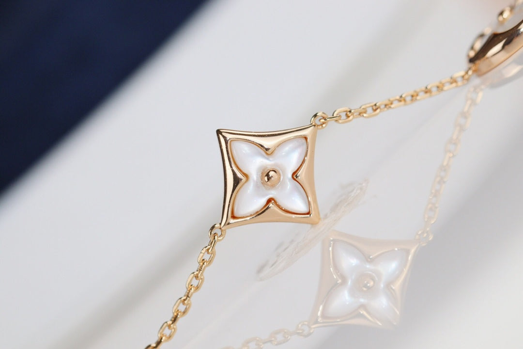 [BloomBling]LEAF CLOVER BRACELET