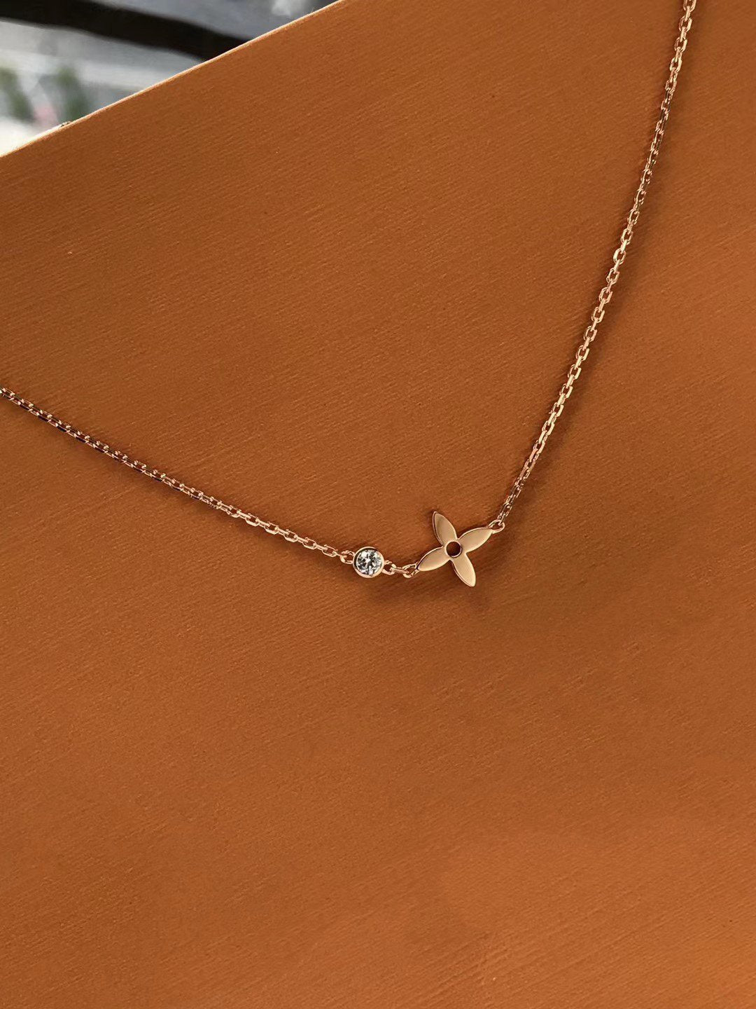 [BloomBling]BLOSSOM PENDANT PINK GOLD AND DIAMOND