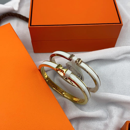 [BloomBling]CLASSIC HM CLIC WHITE 8MM ENAMEL BRACELET
